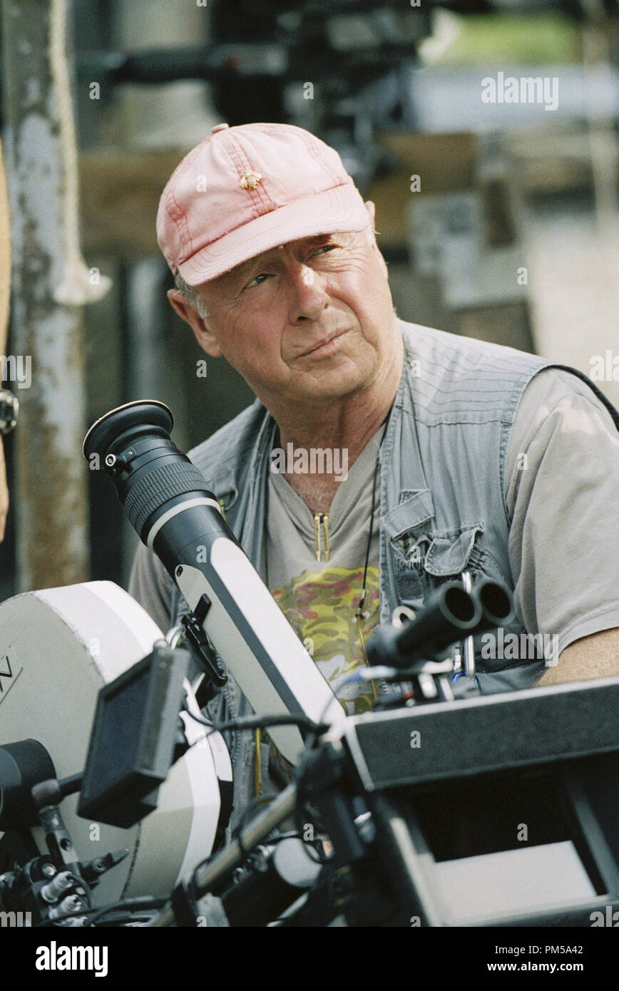 Studio Publicity Still from 'Deja Vu' Director Tony Scott © 2006 Touchstone Pictures Photo credit: Ron Phillips   File Reference # 307371587THA  For Editorial Use Only -  All Rights Reserved Stock Photo