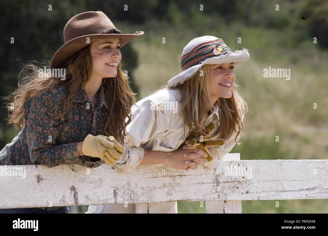 Studio Publicity Still from 'Flicka' Alison Lohman, Maria Bello © 2006 20th Century Fox Photo credit: Merrick Morton   File Reference # 307371706THA  For Editorial Use Only -  All Rights Reserved Stock Photo