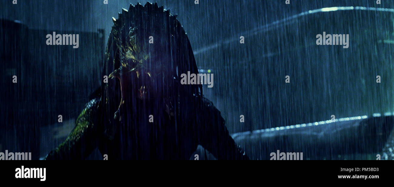 Film Still from 'AVPR: Aliens vs Predator - Requiem' © 2007 20th Century Fox    File Reference # 30738583THA  For Editorial Use Only -  All Rights Reserved Stock Photo