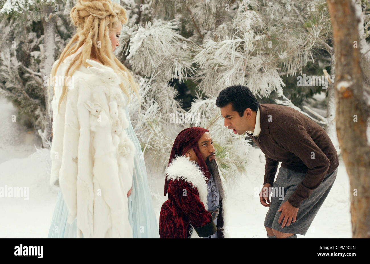 Studio Publicity Still from 'Epic Movie' Kal Penn, Tony Cox, Jennifer Coolidge © 2007 Regency Entertainment Photo credit: John P. Johnson   File Reference # 30738925THA  For Editorial Use Only -  All Rights Reserved Stock Photo