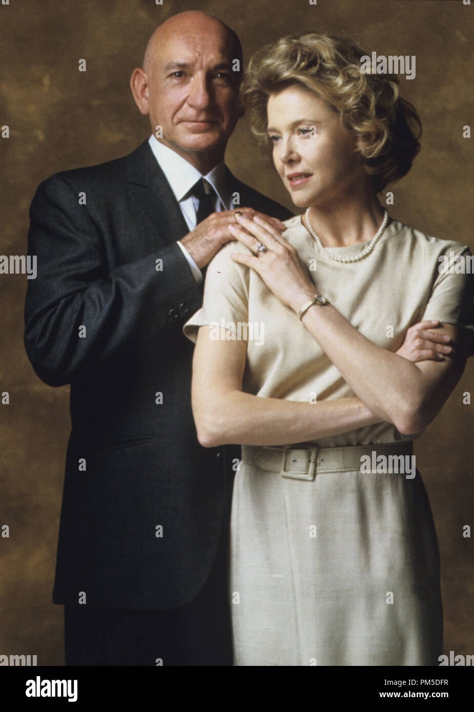 Film Still / Publicity Still from 'Mrs. Harris' Ben Kingsley, Annette Bening 2005 Photo Credit: Albert Watson   File Reference # 30736390THA  For Editorial Use Only -  All Rights Reserved Stock Photo