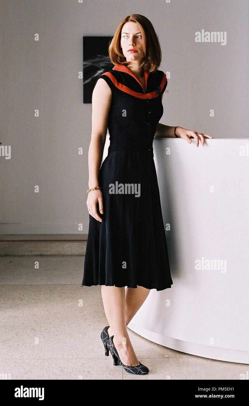 Shopgirl hi-res stock photography and images - Alamy