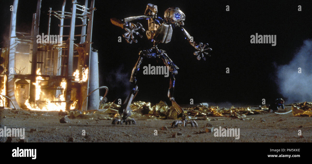 Film Still / Publicity Stills from 'Red Planet' Amee the Robot © 2000 Warner / Village Roadshow File Reference # 30846258THA  For Editorial Use Only -  All Rights Reserved Stock Photo