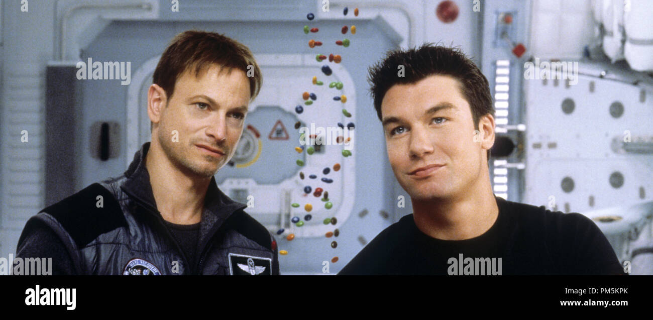 Film Still / Publicity Stills from 'Mission to Mars' Gary Sinise, Jerry O'Connell © 2000 Touchstone Pictures Photo credit: Dream Quest Images   File Reference # 30846344THA  For Editorial Use Only -  All Rights Reserved Stock Photo