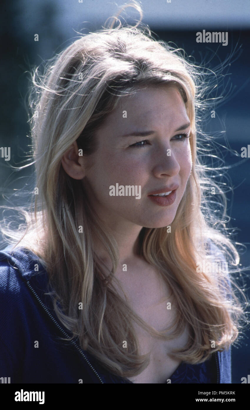Film Still / Publicity Stills from 'Me, Myself and Irene' Renee Zellweger © 2000 20th Century Fox Photo Credit: Glenn Watson File Reference # 30846371THA  For Editorial Use Only -  All Rights Reserved Stock Photo