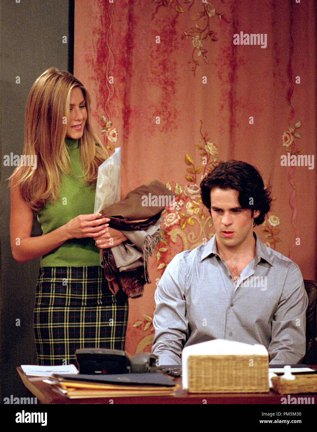 Friends tv series aniston hi-res stock photography and images - Alamy