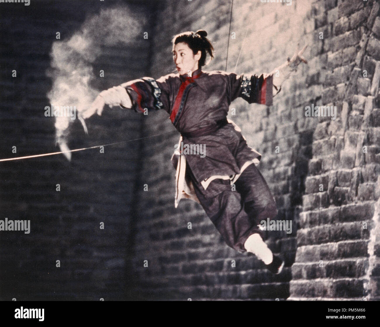 Film Still / Publicity Stills from 'Crouching Tiger, Hidden Dragon' Michelle Yeoh © 2000 Sony Pictures Classics Photo Credit: Chan Kam Chuen File Reference # 30846671THA  For Editorial Use Only -  All Rights Reserved Stock Photo