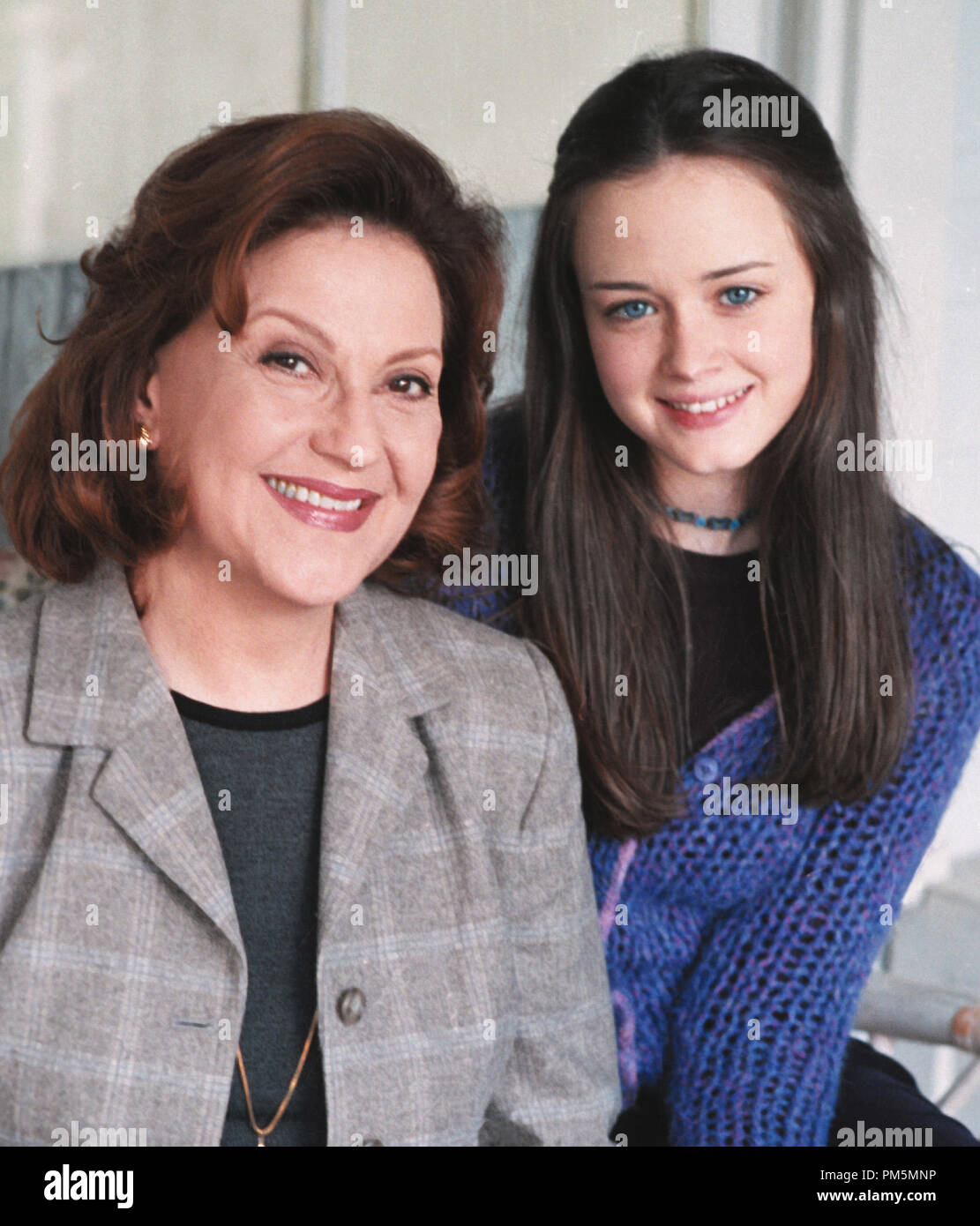 Film Still / Publicity Still from 'Gilmore Girls' (Episode: Emily in Wonderland) Kelly Bishop, Alexis Bledel 2001 Photo credit: Greg Schwartz     File Reference # 308471028THA  For Editorial Use Only -  All Rights Reserved Stock Photo