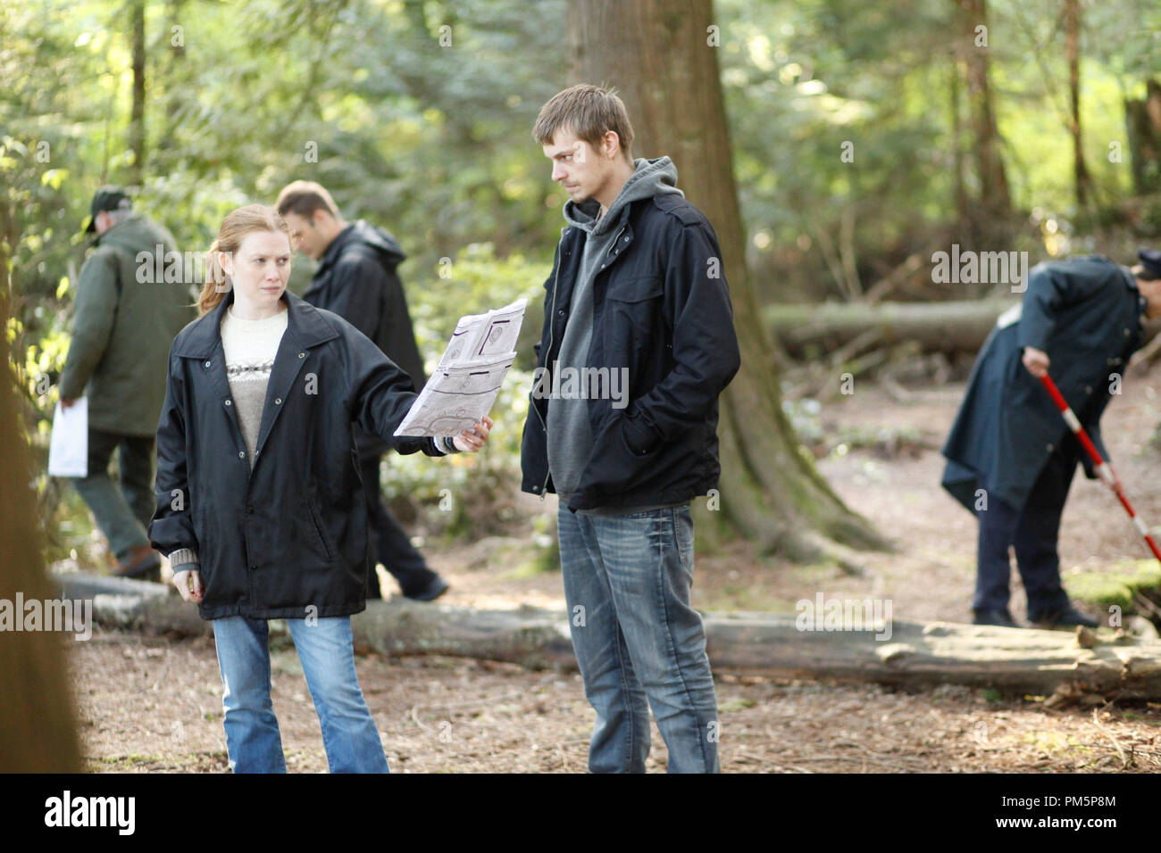 Joel Kinnaman Mireille Enos The Killing Season 1 Stock Photo Alamy
