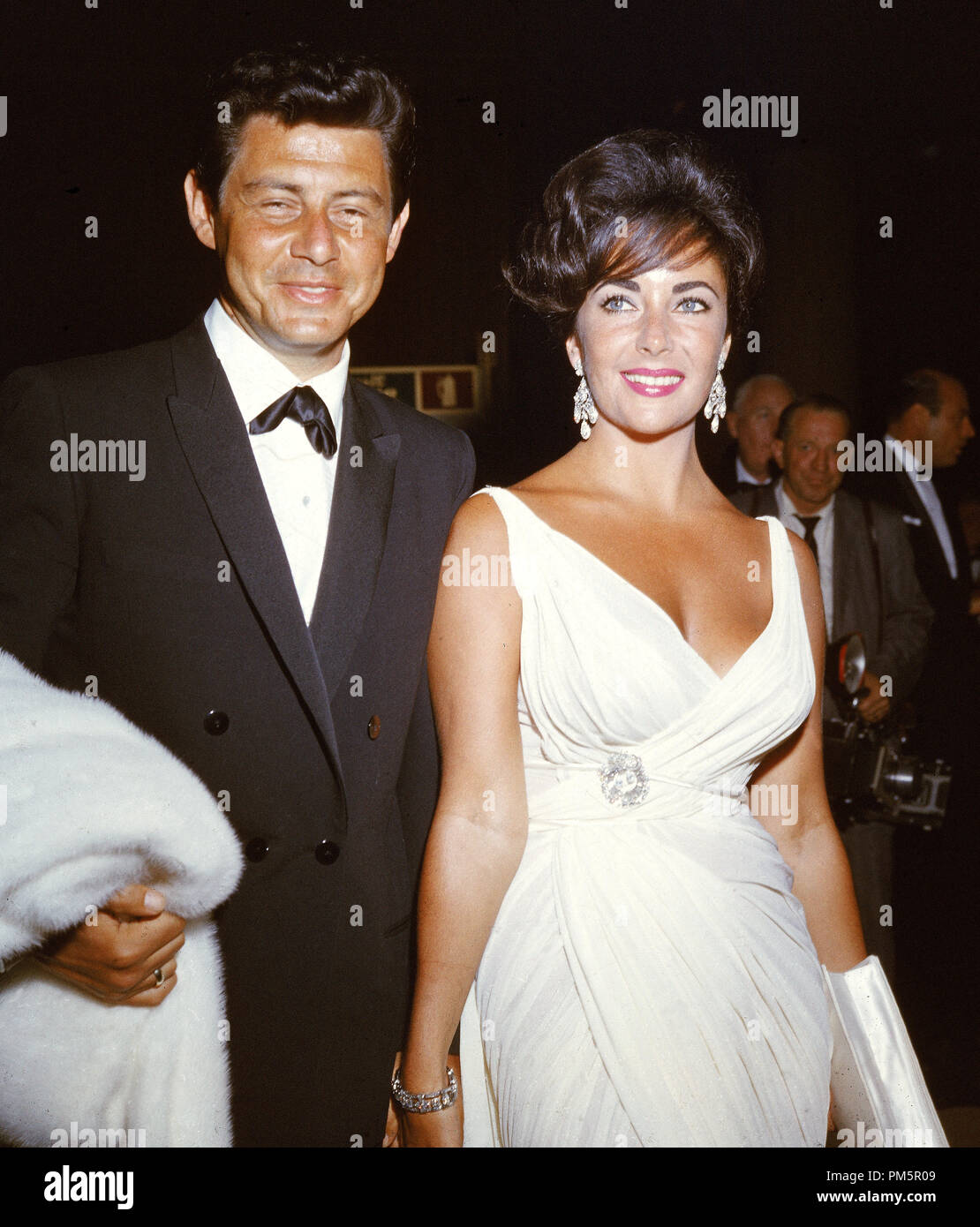 Elizabeth Taylor and her fourth husband  Eddie Fisher,  circa 1962. File Reference # 30928 937THA Stock Photo