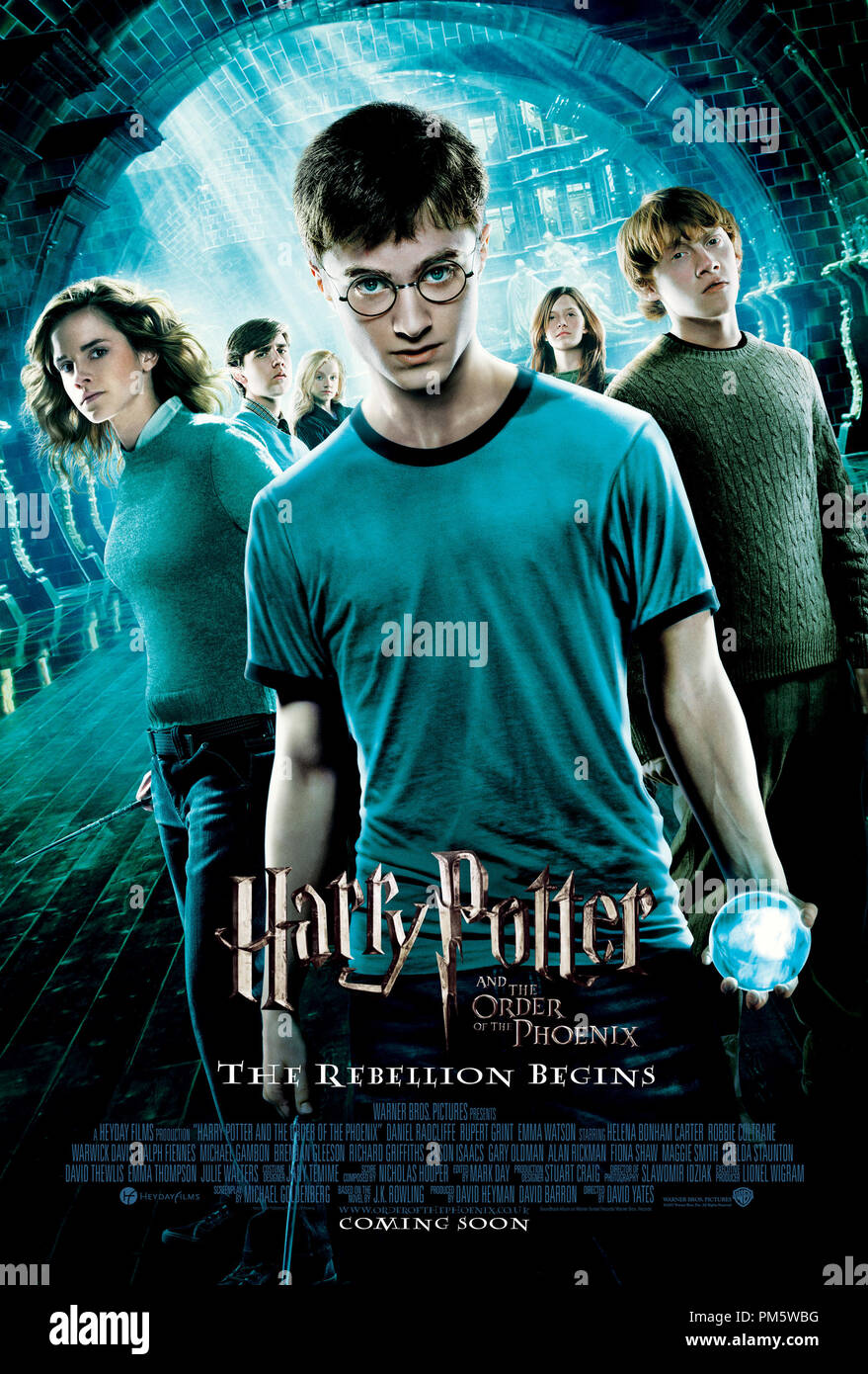 Harry potter movie poster hi-res stock photography and images - Alamy