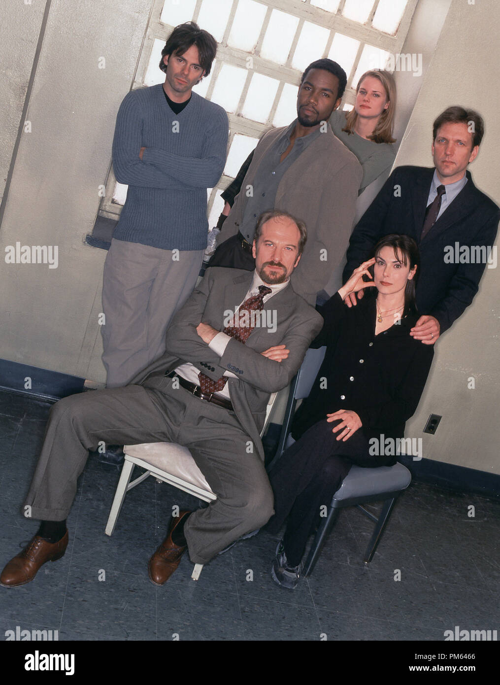 Film Still / Publicity Stills from 'Wonderland' Billy Burke, Ted Levine, Michael Jai White, Joelle Carter, Michelle Forbes, Martin Donovan 2000 Photo Credit: Bob D'Amico  File Reference # 30846010THA  For Editorial Use Only -  All Rights Reserved Stock Photo