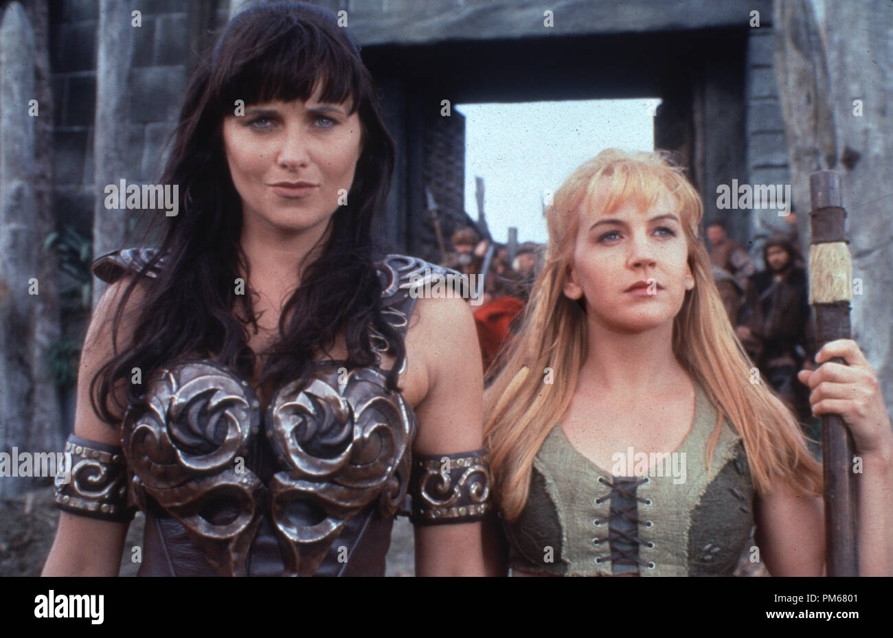 Lucy lawless xena hi-res stock photography and images photo pic