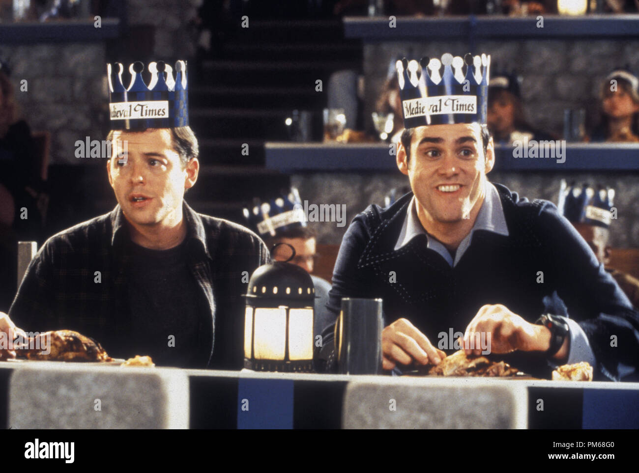 Film Still from 'The Cable Guy' Matthew Broderick, Jim Carrey © 1996 Columbia Photo Credit: Melinda Sue Gordon  File Reference # 31042176THA  For Editorial Use Only - All Rights Reserved Stock Photo