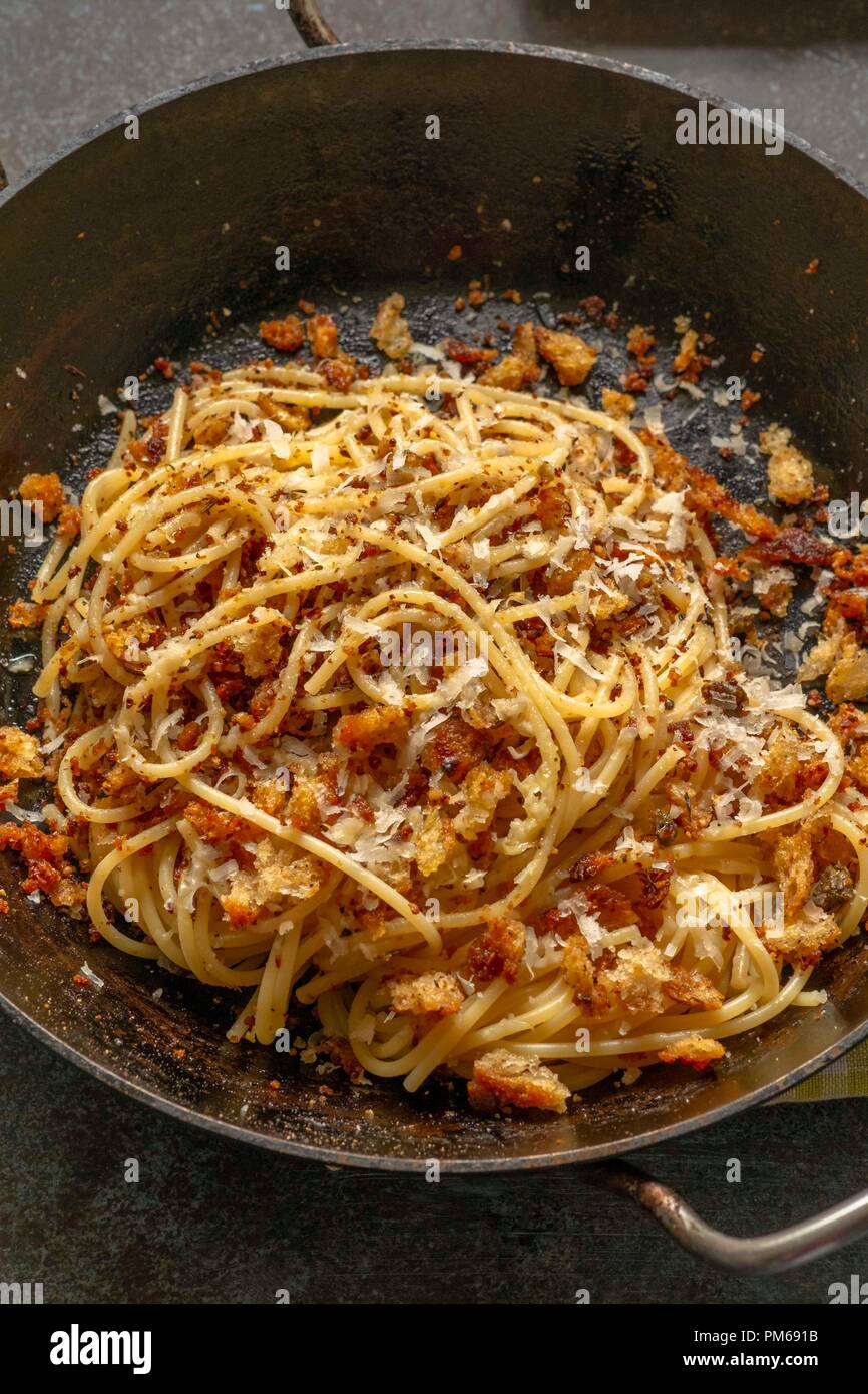 Spaghetti with Breadcrumbs and Capers Stock Photo Alamy