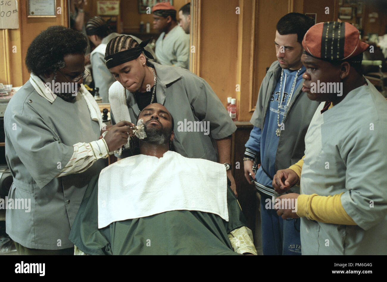 Film Still / Publicity Still from 'Barbershop' Michael Ealy, Troy Garity, Leonard Howze, Cedric the Entertainer © 2002 MGM Photo Credit: Tracy Bennett Stock Photo