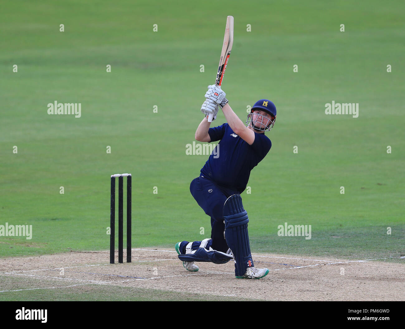 100 ball cricket hires stock photography and images Alamy