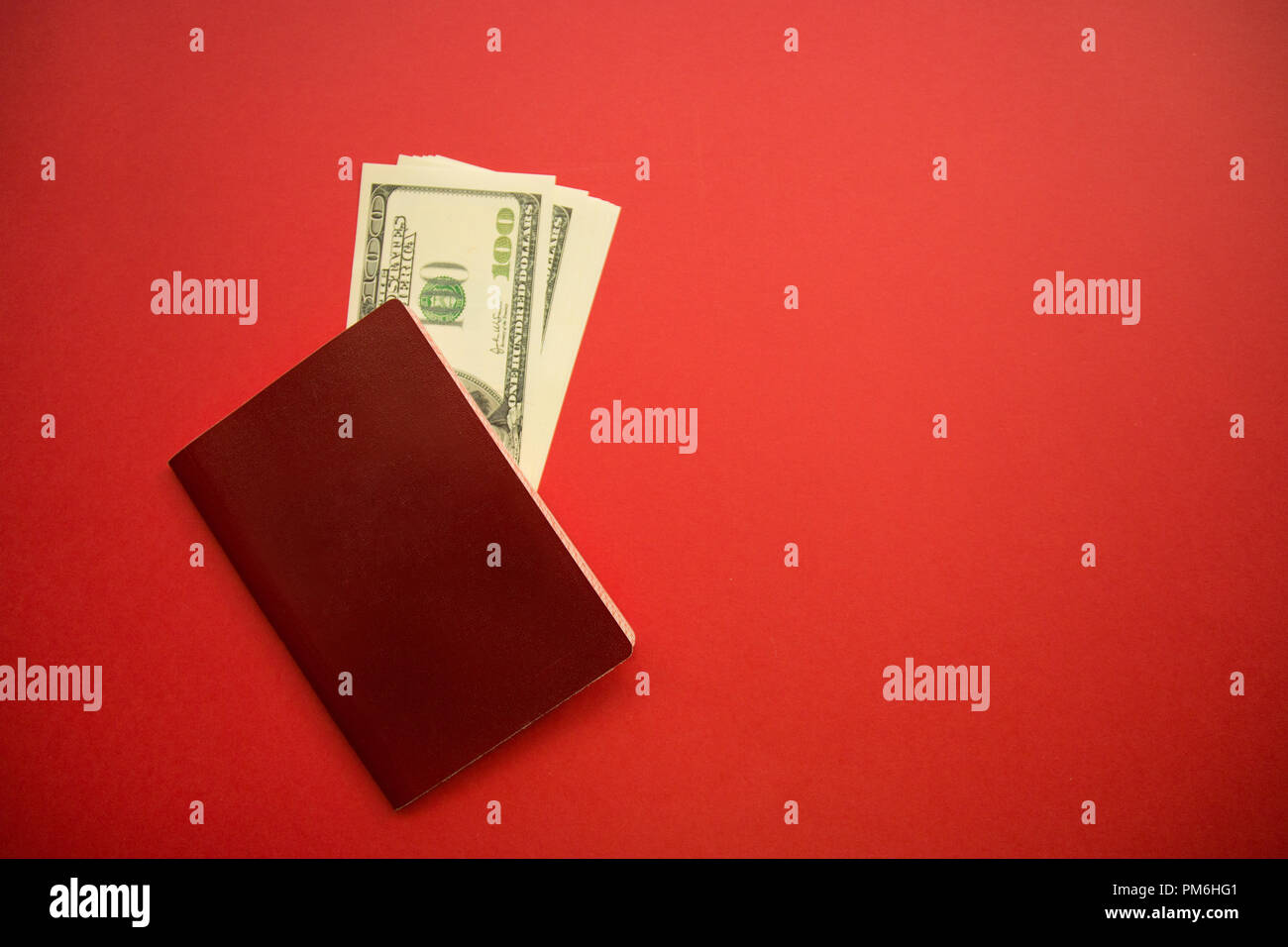 Details 100 red background passport photo Abzlocal.mx