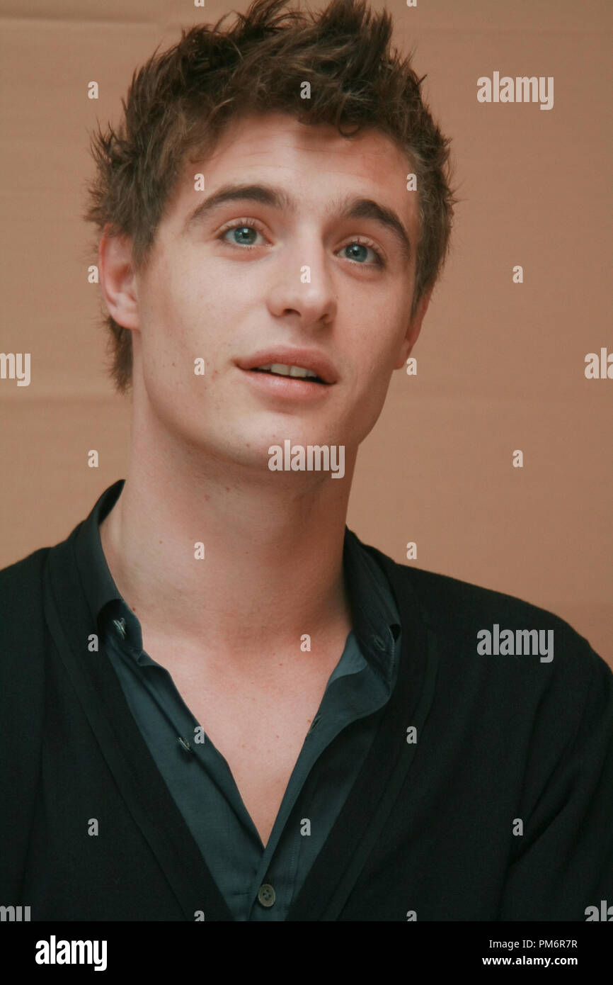 Max Irons &ldquo;Red Riding Hood&rdquo; Portrait Session, March 5, 2011