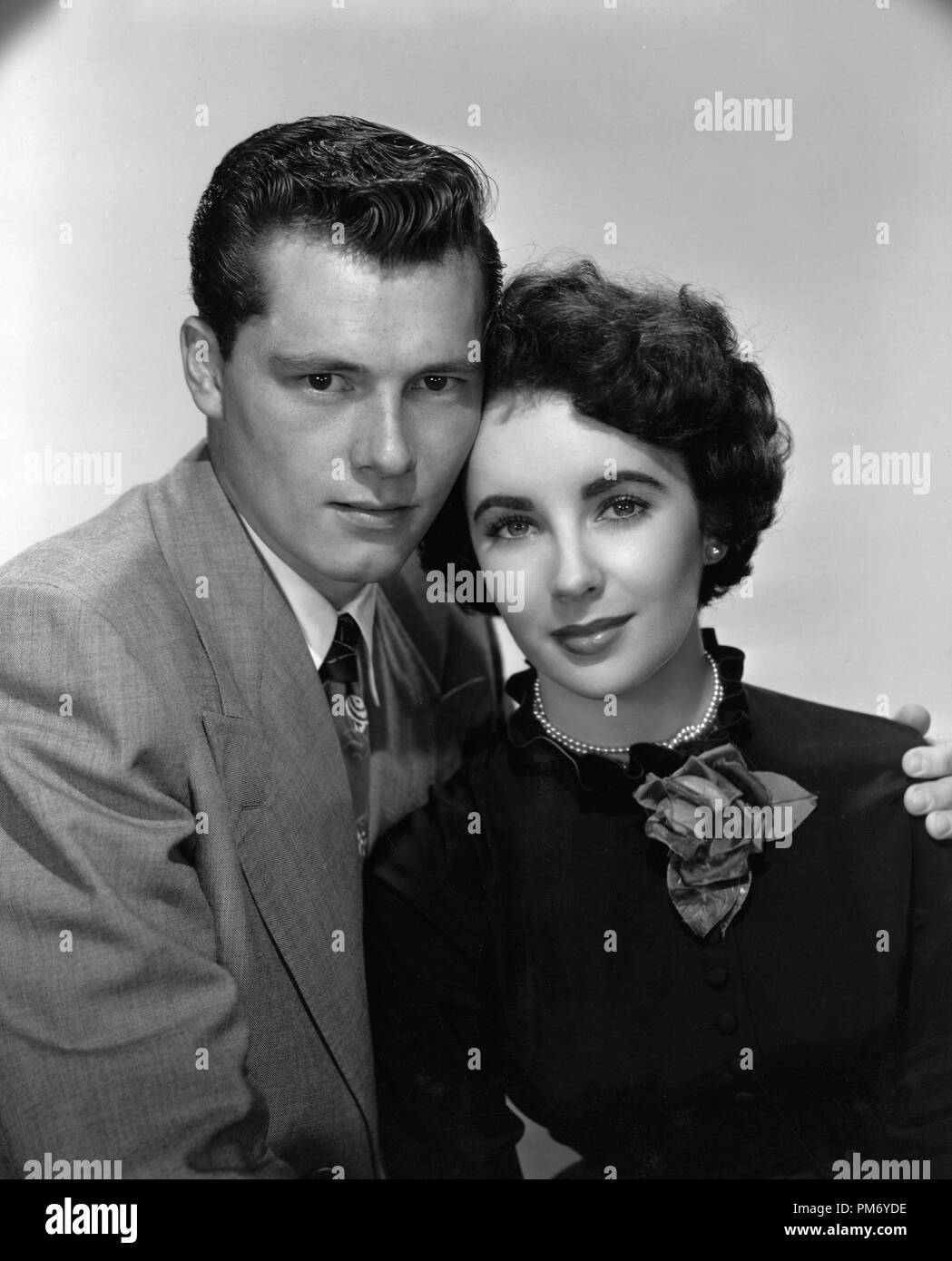 Elizabeth taylor nicky hilton hi-res stock photography and images - Alamy