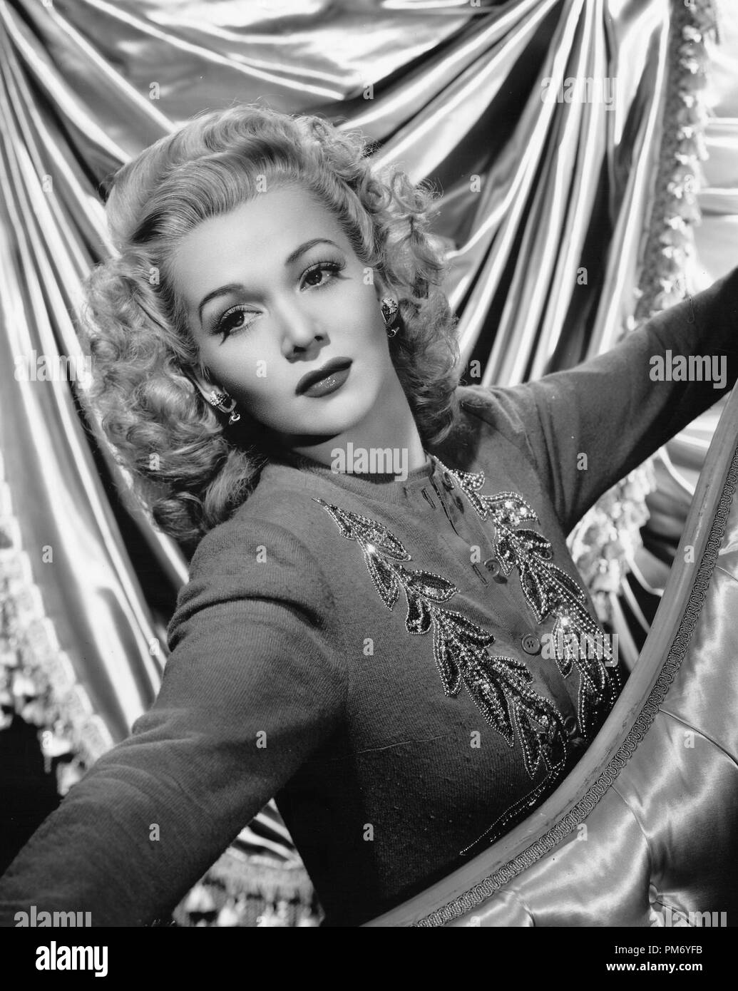 Studio Publicity Still: Carole Landis  circa 1943   File Reference # 31202_1206THA Stock Photo