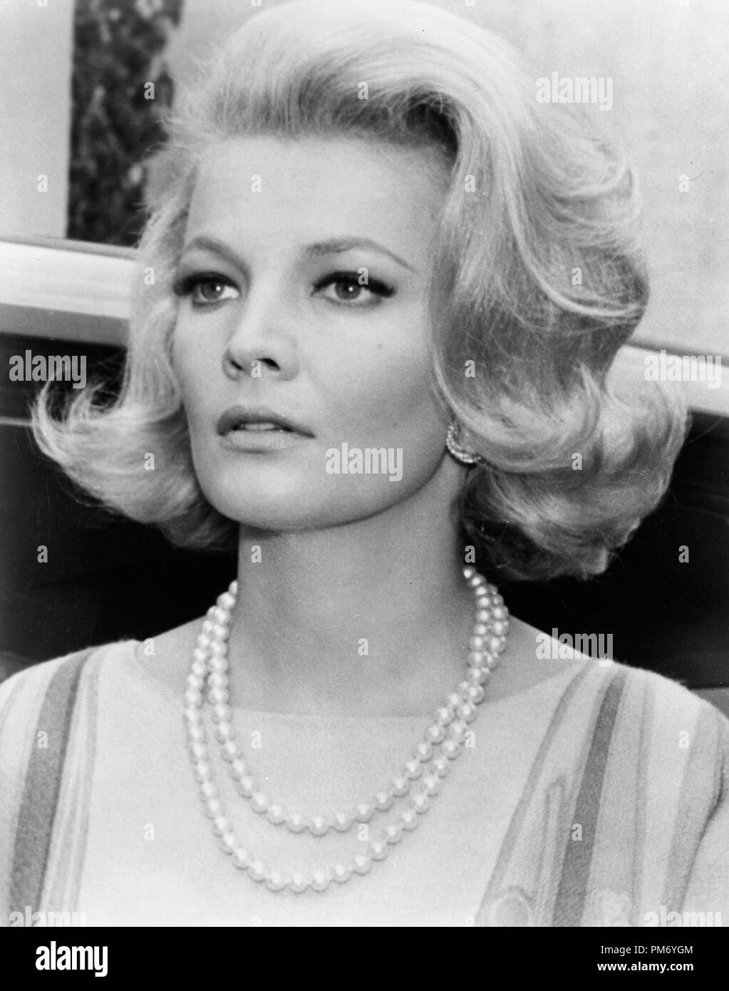 Gena rowlands Black and White Stock Photos & Images - Alamy