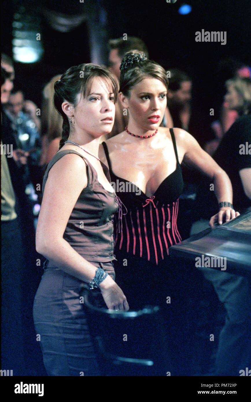 Uy qurilishi jinsiy ayol cuckold video Valeriy Lukyanovaning erotik fotosurati