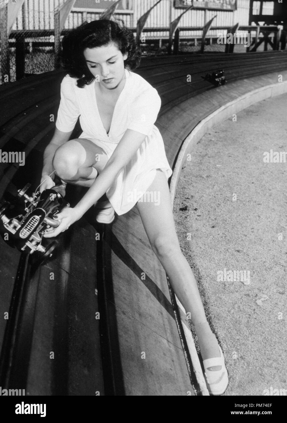 Studio Publicity Still: Jane Russell, circa 1943.   File Reference # 30928 1117THA Stock Photo