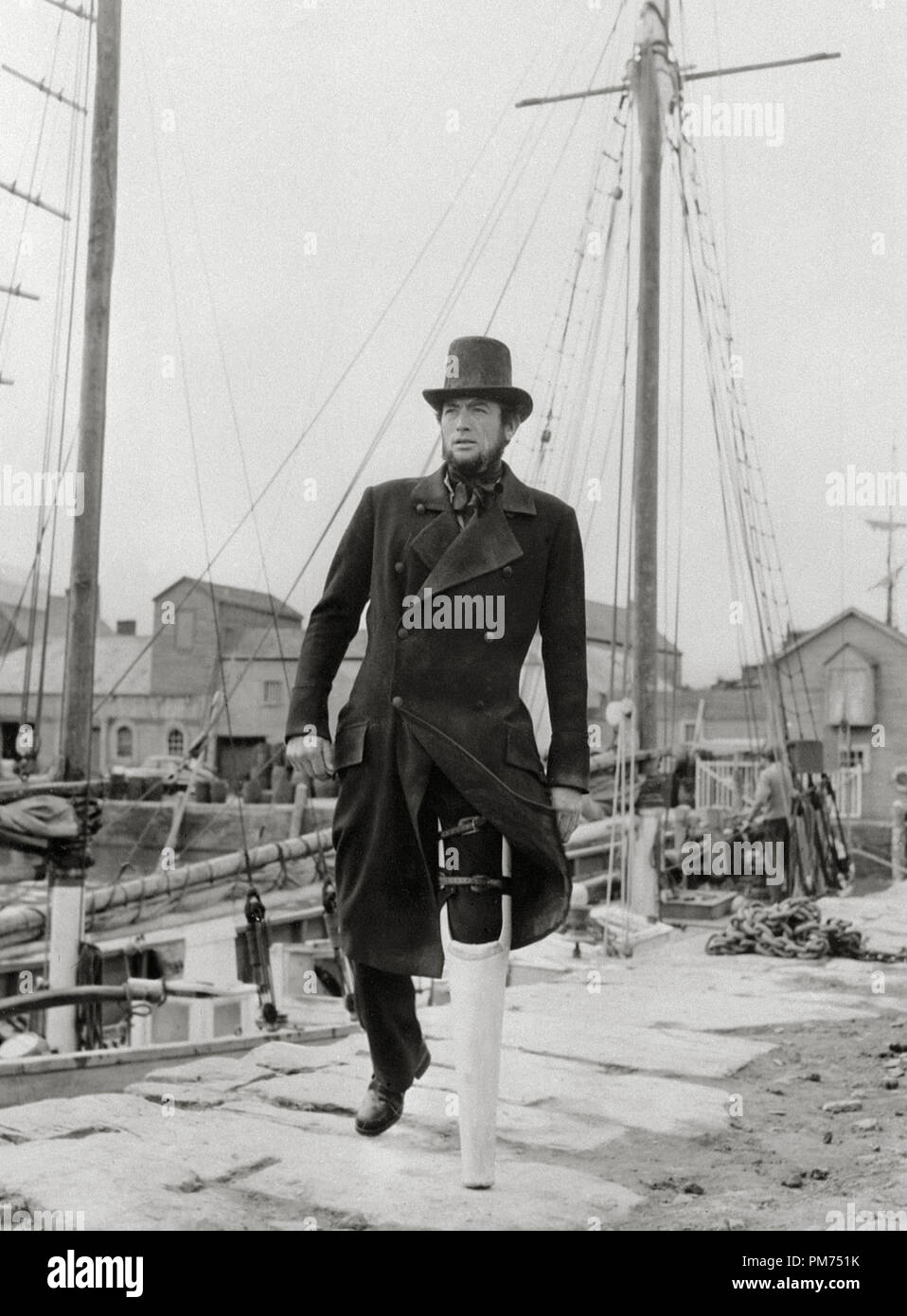 Gregory Peck as Captain Ahab, "Moby Dick" 1956. File Reference # 30928  279THA Stock Photo - Alamy