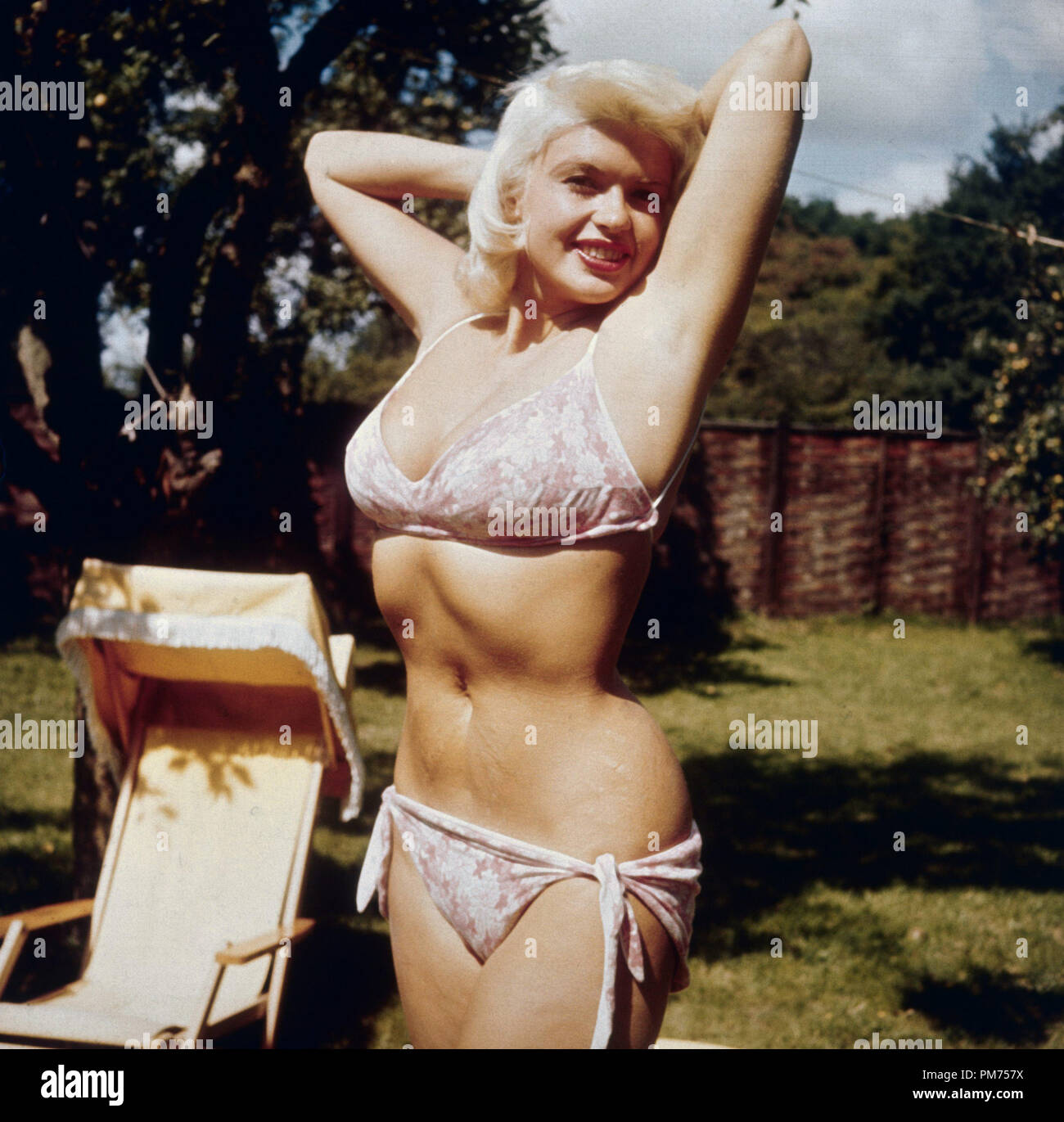 Jayne Mansfield, circa 1956. File Reference  30928 401THA Stock Photo -  Alamy