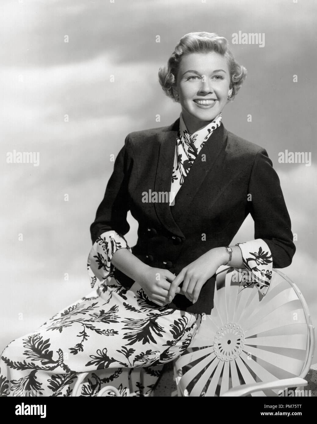 Doris day 1952 hi-res stock photography and images - Alamy