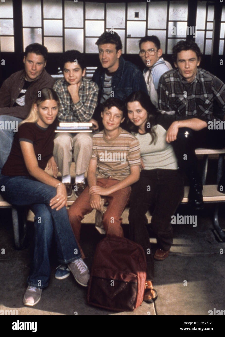 Film Still / Publicity Still from 'Freaks and Geeks' Seth Rogen, Samm Levine, Jason Segel, Martin Starr, James Franco, Linda Cardellini, John Francis Daley, Busy Philipps 1999    File Reference # 30973340THA  For Editorial Use Only -  All Rights Reserved Stock Photo