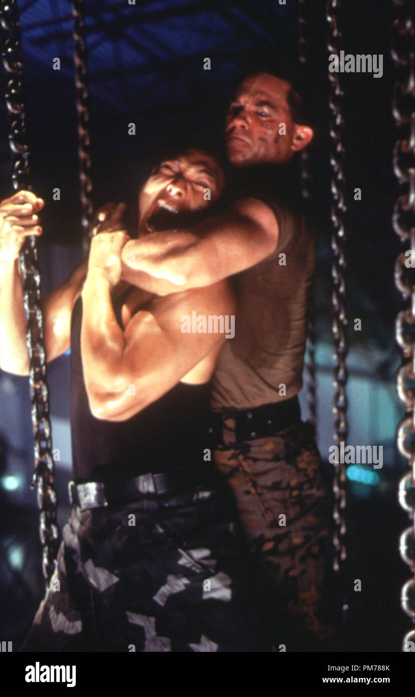Film Still from 'Soldier' Kurt Russell and Jason Scott Lee © 1998 Warner Photo Credit: Ron Phillips  File Reference # 30996197THA  For Editorial Use Only -  All Rights Reserved Stock Photo