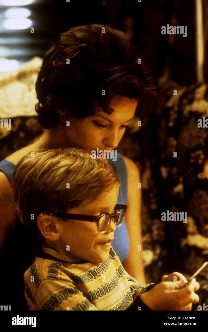 Film Still from "Simon Birch" Ashley Judd, Ian Michael Smith © 1998