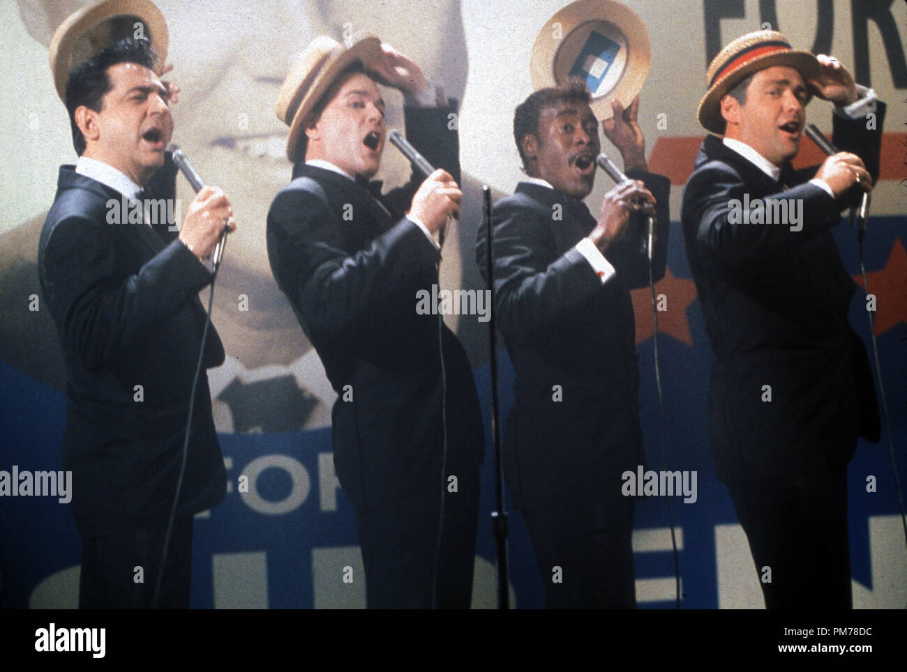 Film Still from 'The Rat Pack' Joe Mantegna, Ray Liotta, Don Cheadle, Angus MacFadyen 1998 Photo Credit: Stephen Vaughan   File Reference # 30996293THA  For Editorial Use Only -  All Rights Reserved Stock Photo