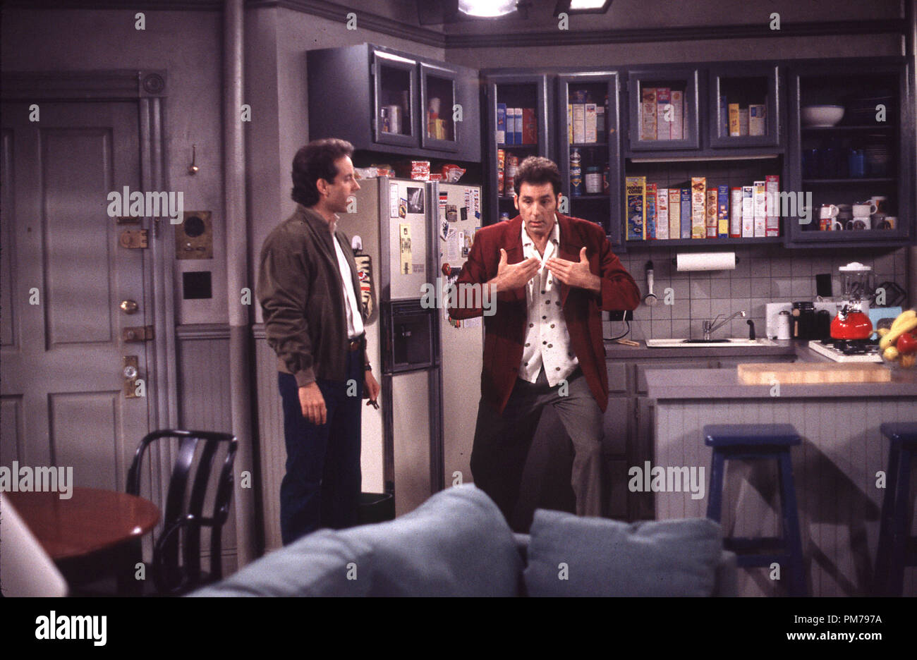 Film Still from 'Seinfeld' Jerry Seinfeld, Michael Richards 1996 Photo Credit: Joey Delvalle   File Reference # 31042269THA  For Editorial Use Only - All Rights Reserved Stock Photo