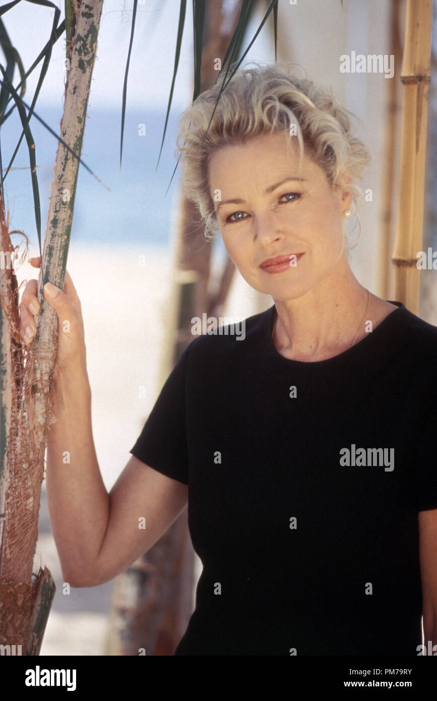 Film Still from 'Malibu Shores' Michelle Phillips 1996 Photo Credit: Paul Drinkwater    File Reference # 31042422THA  For Editorial Use Only - All Rights Reserved Stock Photo
