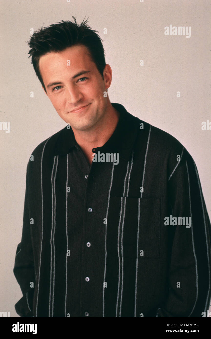 Matthew perry friends hi-res stock photography and images - Alamy