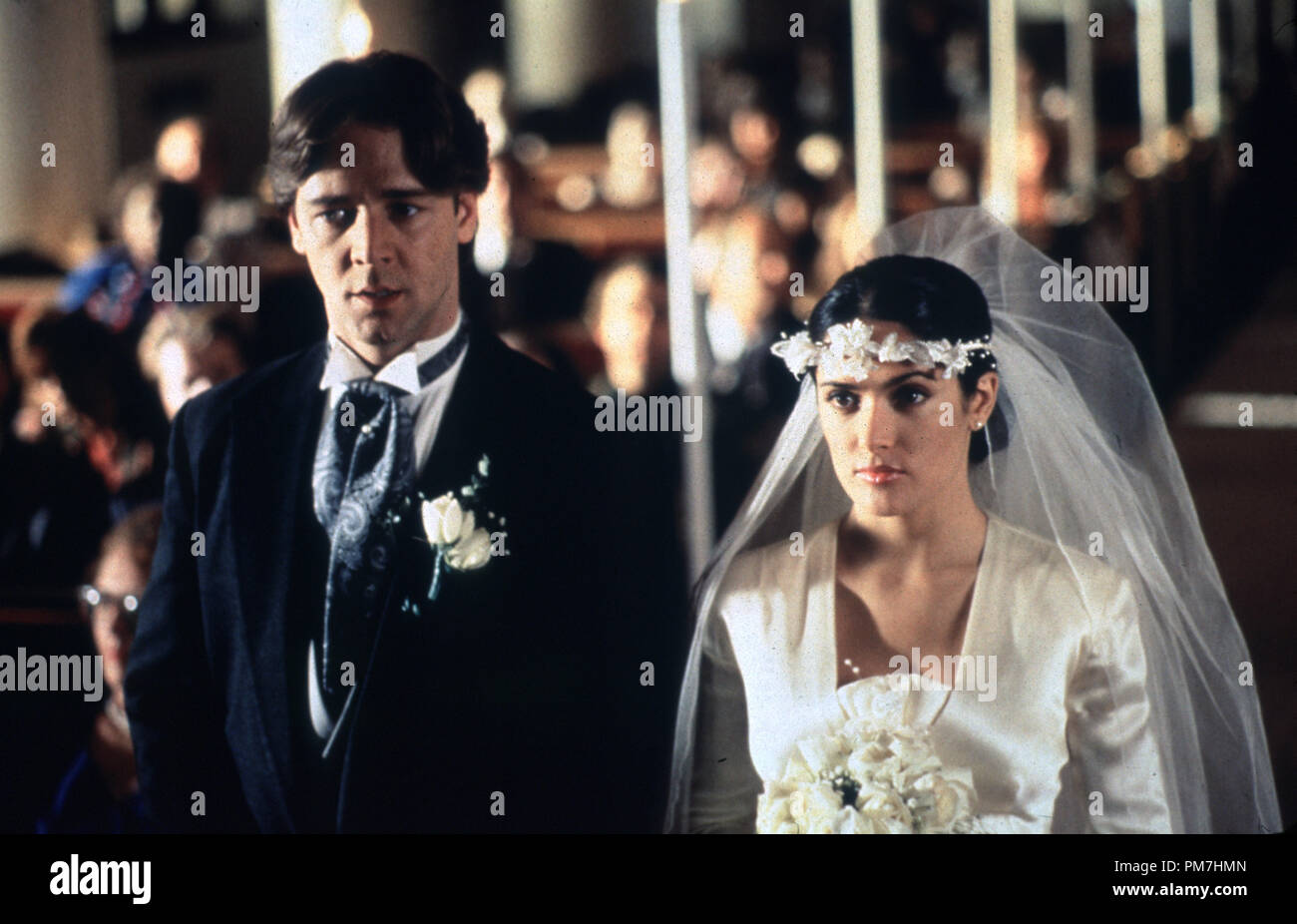 Film Still from "Breaking Up" Russell Crowe, Salma Hayek © 1997 Warner / Regency Enterprise   File Reference # 31013408THA  For Editorial Use Only - All Rights Reserved Stock Photo