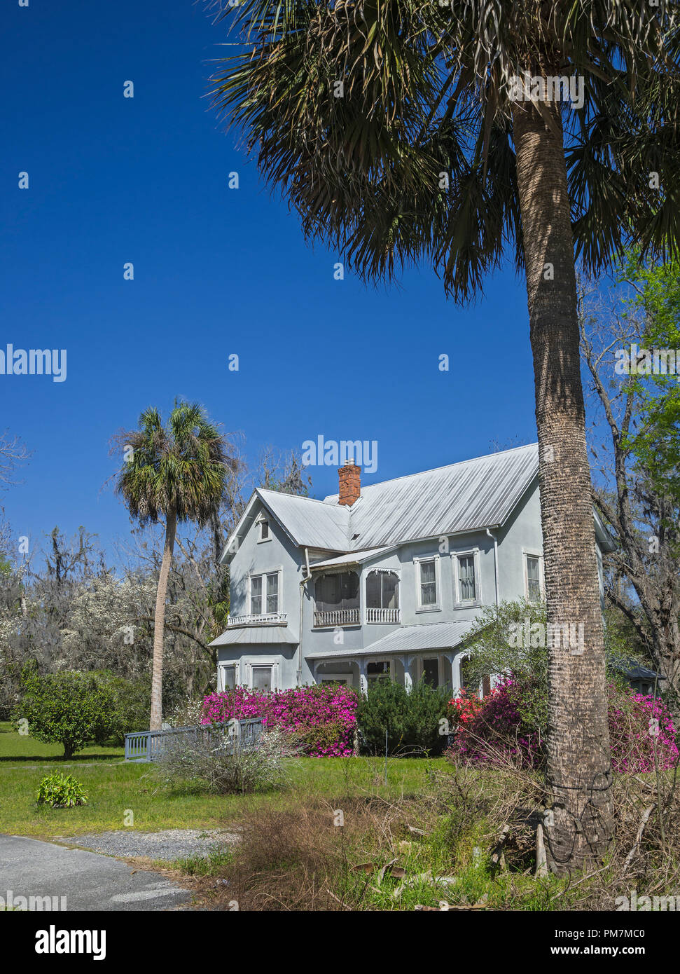 Old wooden 2 story home in the small North Florida town of Fort White