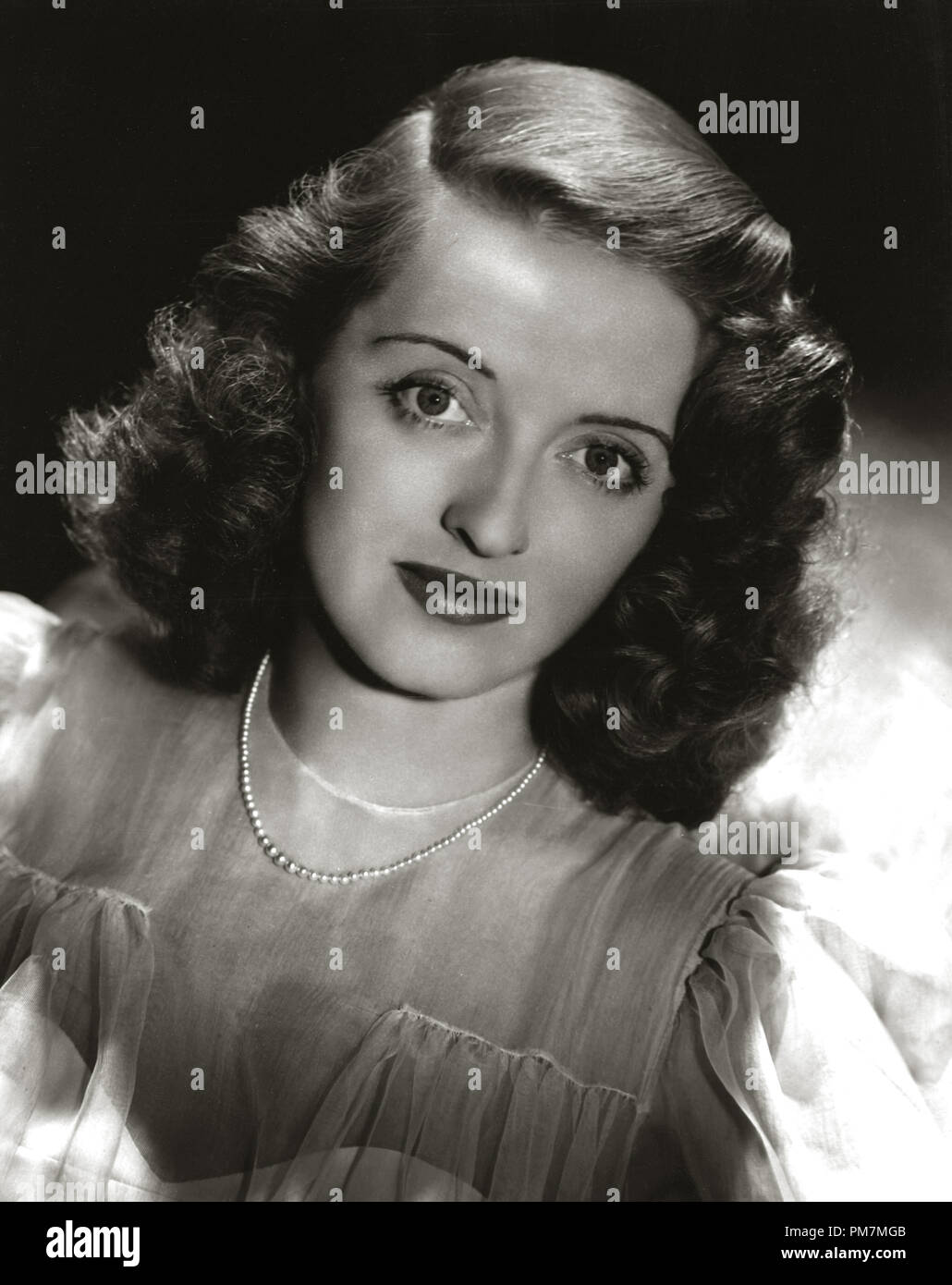 Bette Davis, circa 1941.     File Reference # 31202 315THA Stock Photo