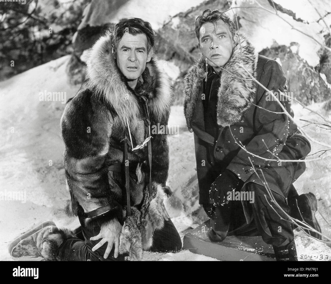 Robert Ryan and Richard Burton,'Ice Palace' 1960 Warner File Reference # 31386 383THA Stock Photo