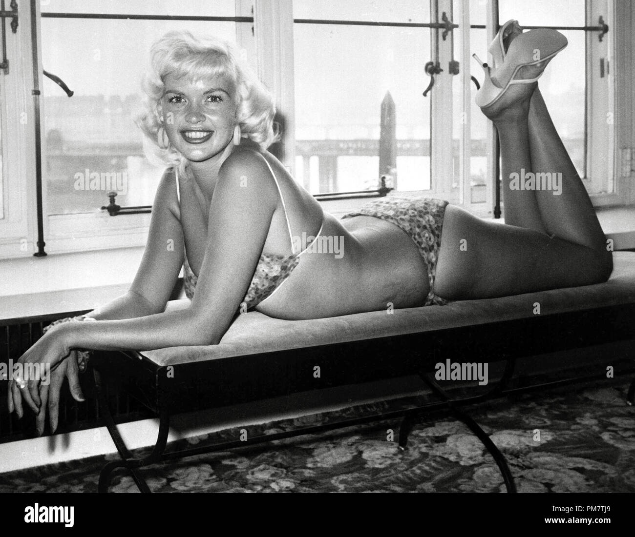 Jayne Mansfield, circa 1966. 