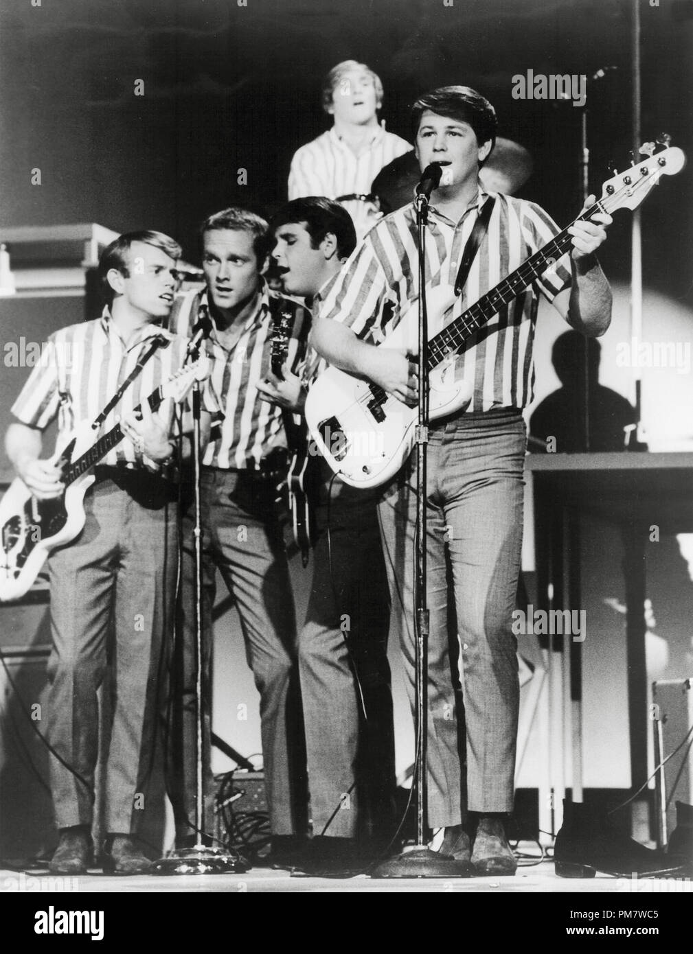 The Beach Boys (Al Jardine, Mike Love, Carl Wilson, Dennis Wilson, Brian Wilson) circa 1962.   File Reference # 31386 991 Stock Photo