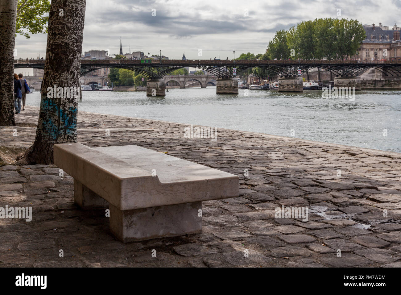 walking through the streets of Paris, Along the Seine Stock Photo