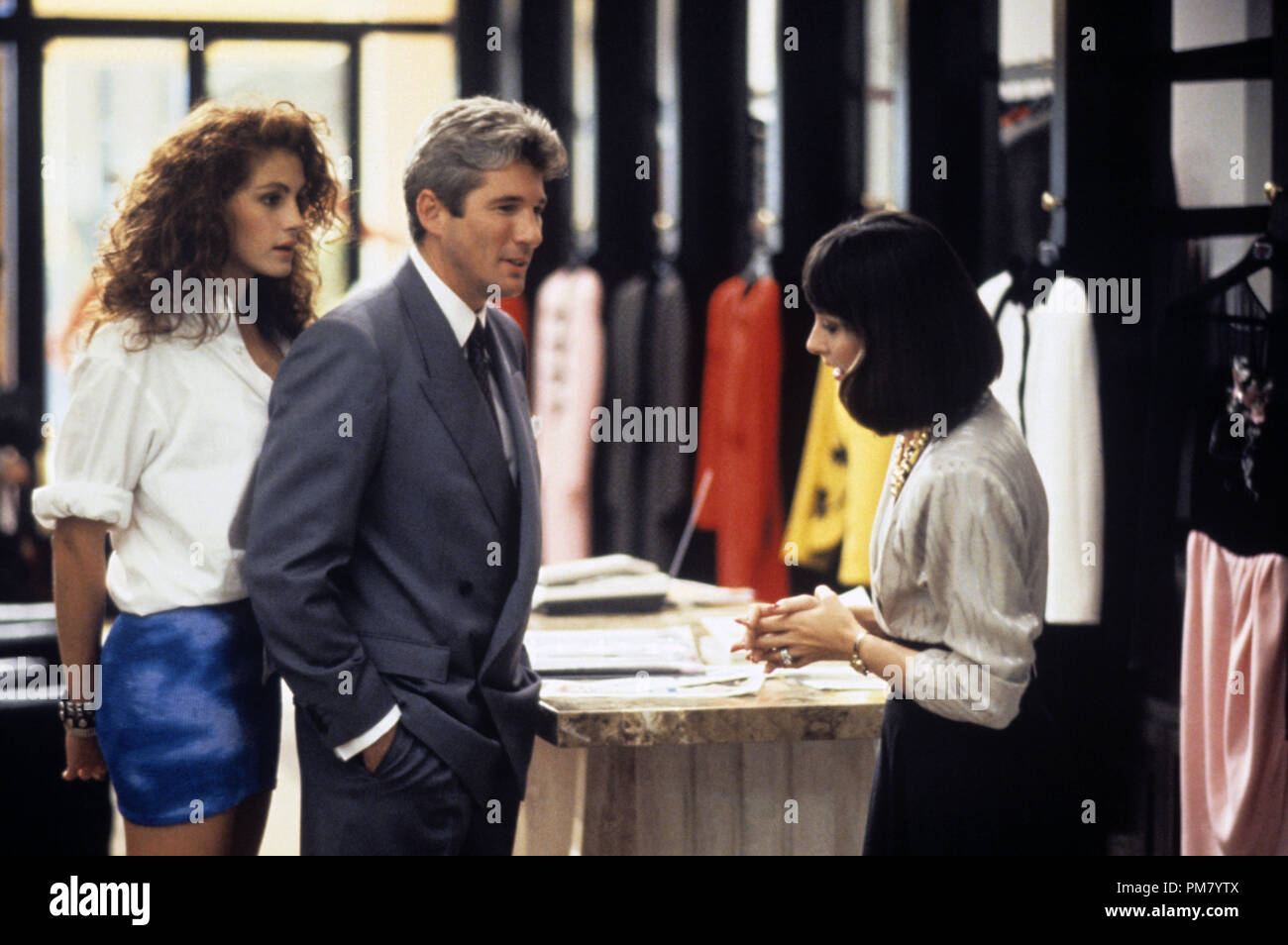 Film still or Publicity still from 'Pretty Woman' Richard Gere and Julia Roberts © 1990 Touchstone All Rights Reserved   File Reference # 31571128THA  For Editorial Use Only Stock Photo