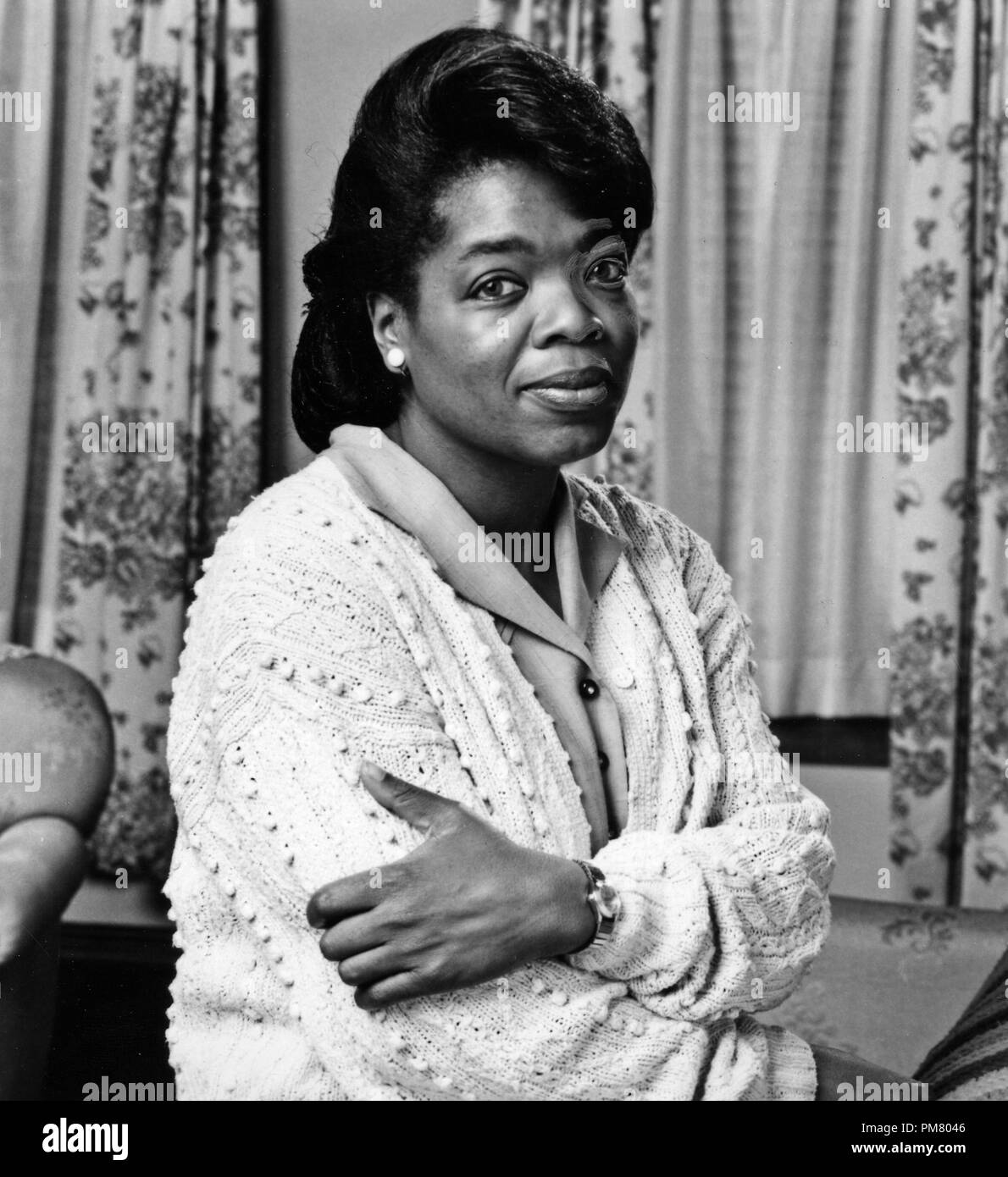 Film still or Publicity still from 'Brewster Place' Oprah Winfrey 1990   All Rights Reserved   File Reference # 31571287THA  For Editorial Use Only Stock Photo