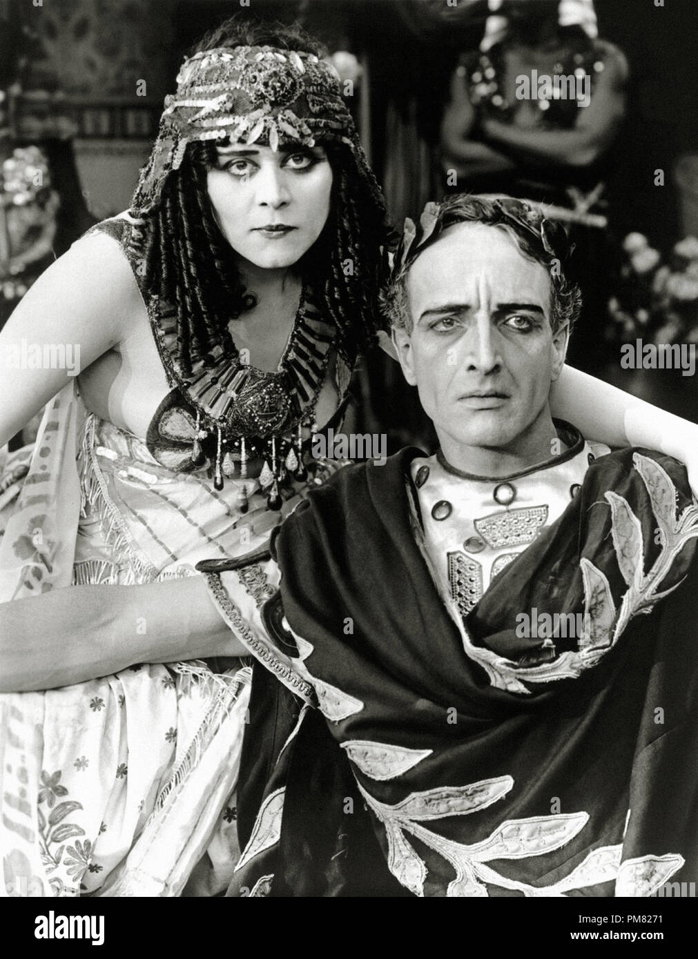 Theda bara cleopatra hi-res stock photography and images - Alamy