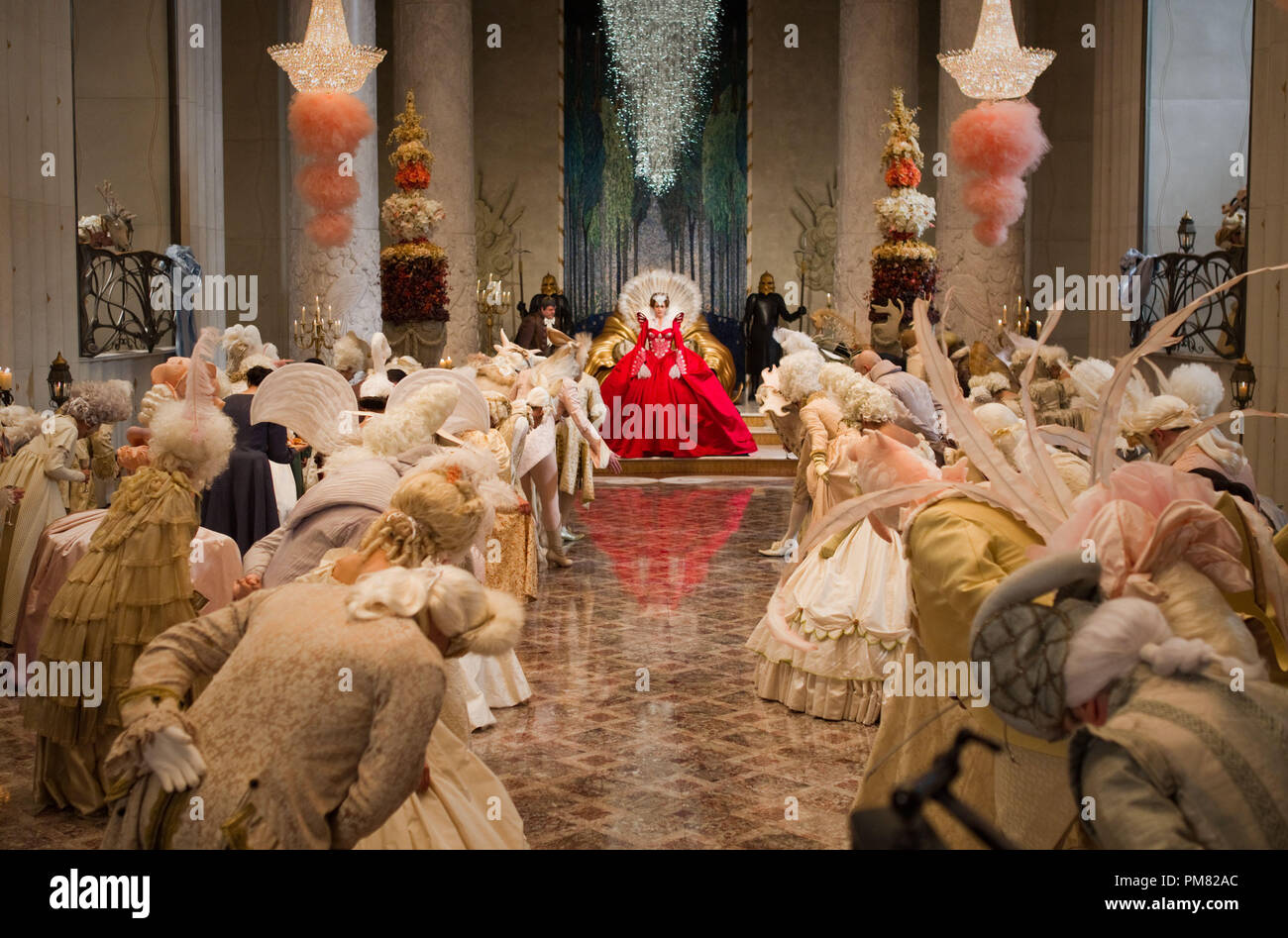 M 014 julia roberts stars mirror mirror photo credit hires stock