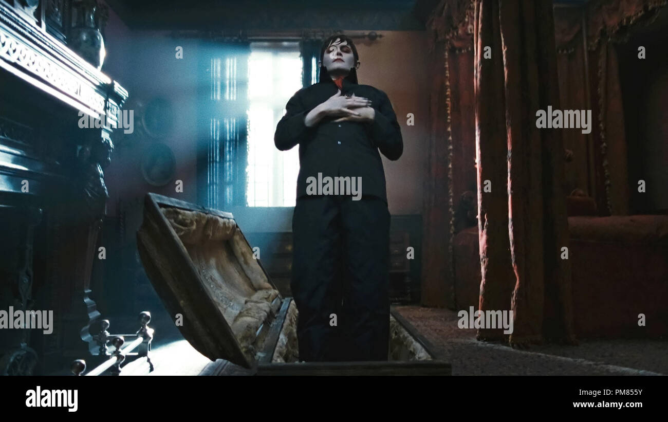 johnny depp the dark shadows